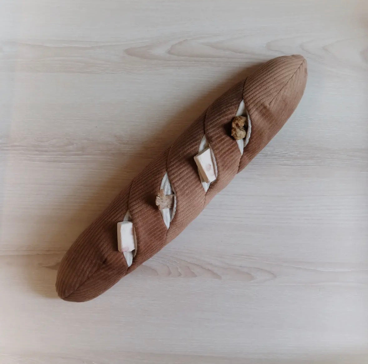 Schnüffelspielzeug / BAGUETTE